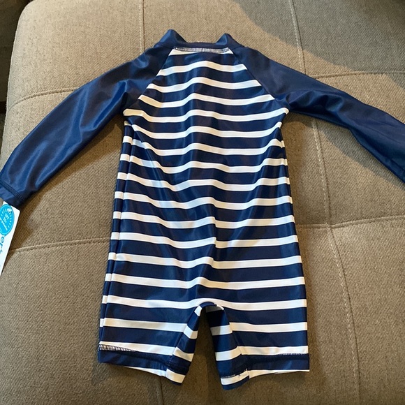 Baby Boy Rashguard - Picture 6 of 6